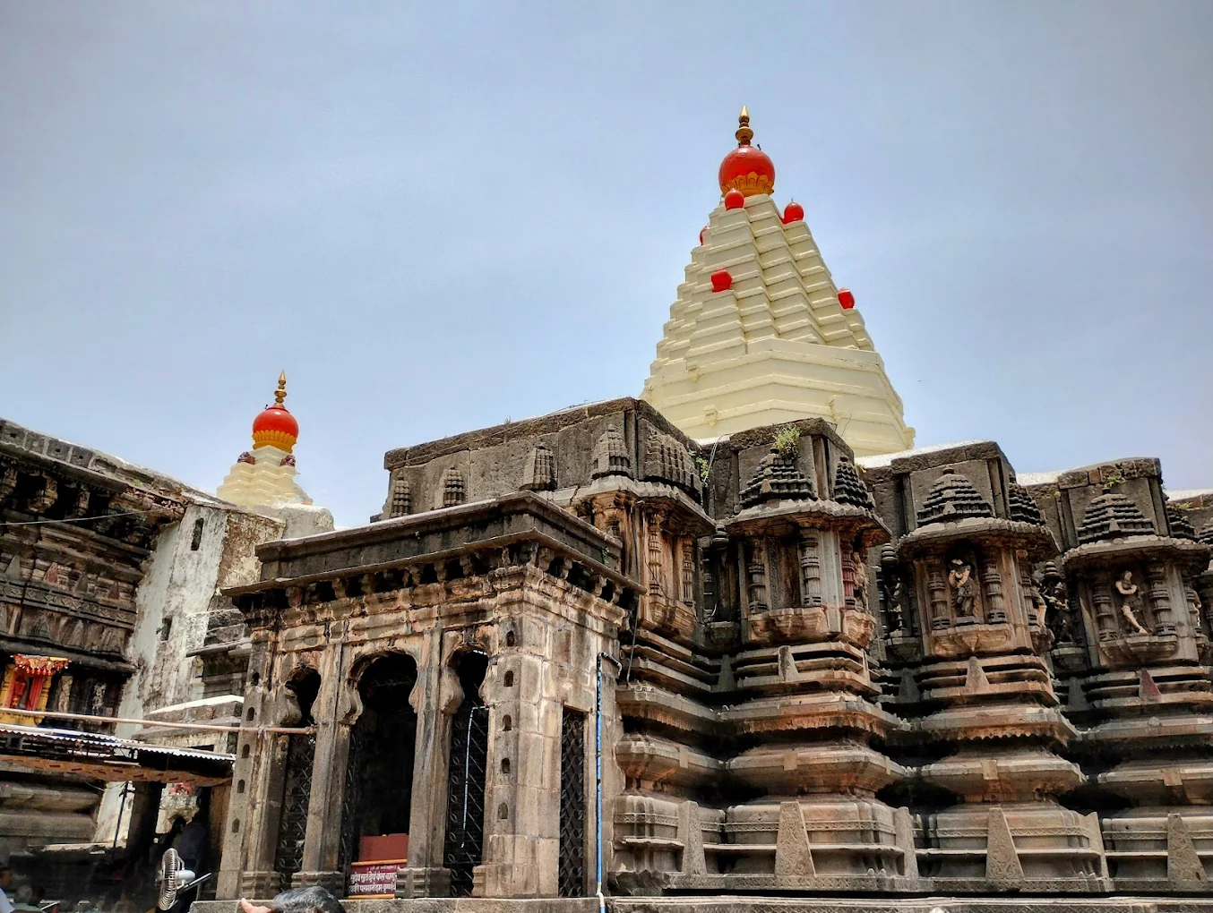 Kolhapur Taxi